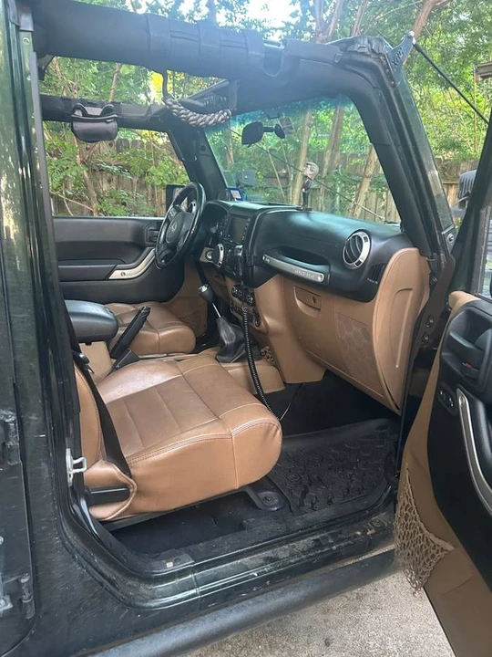 2011 Jeep JK Wrangler - Image 17 of 21