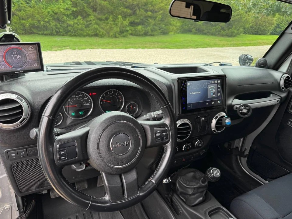 2011 Jeep JK Wrangler - Image 16 of 20