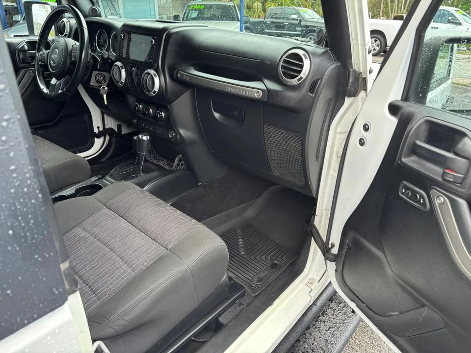 2011 Jeep JK Wrangler - Image 11 of 18
