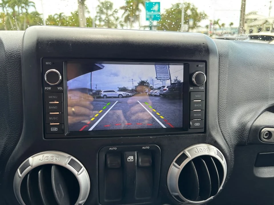 2011 Jeep JK Wrangler - Image 14 of 18
