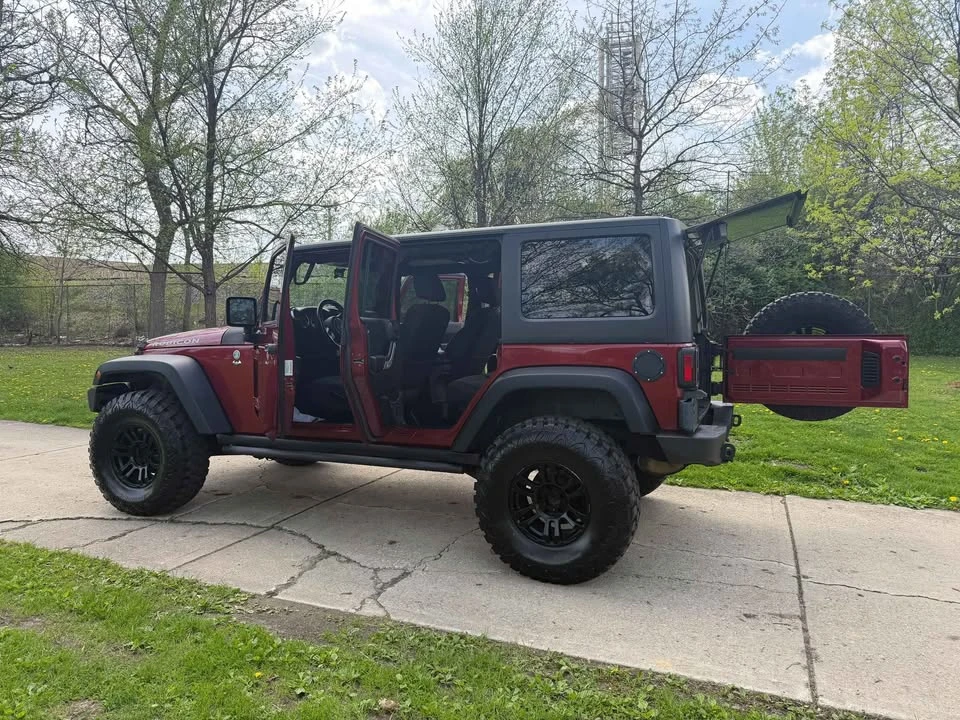2011 Jeep JK Wrangler - Image 17 of 19