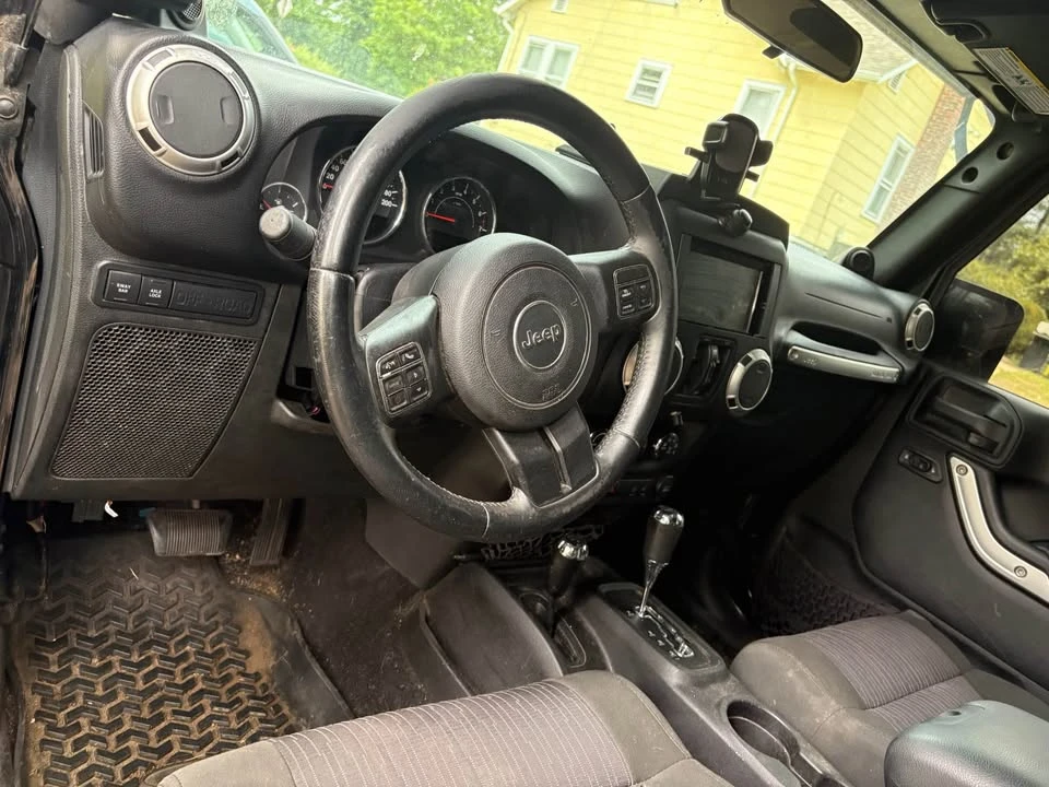 2011 Jeep JK Wrangler - Image 2 of 16