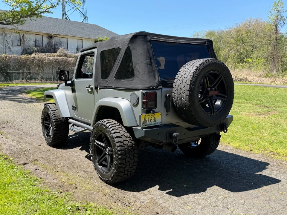 2011 Jeep JK Wrangler - Image 3 of 31