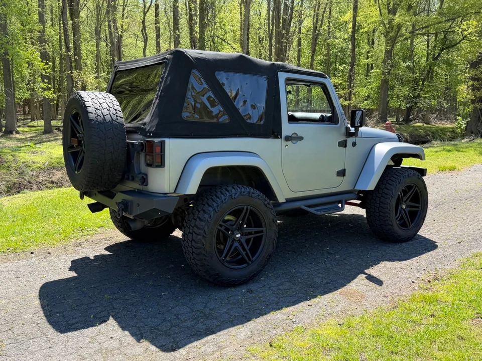 2011 Jeep JK Wrangler - Image 10 of 31