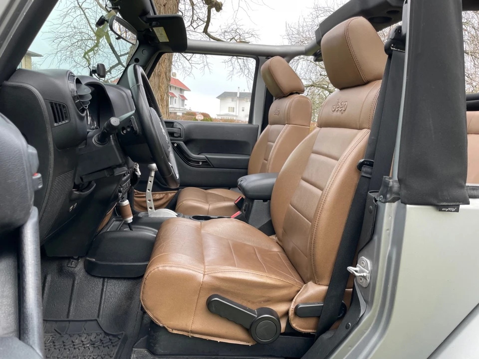 2011 Jeep JK Wrangler - Image 14 of 27