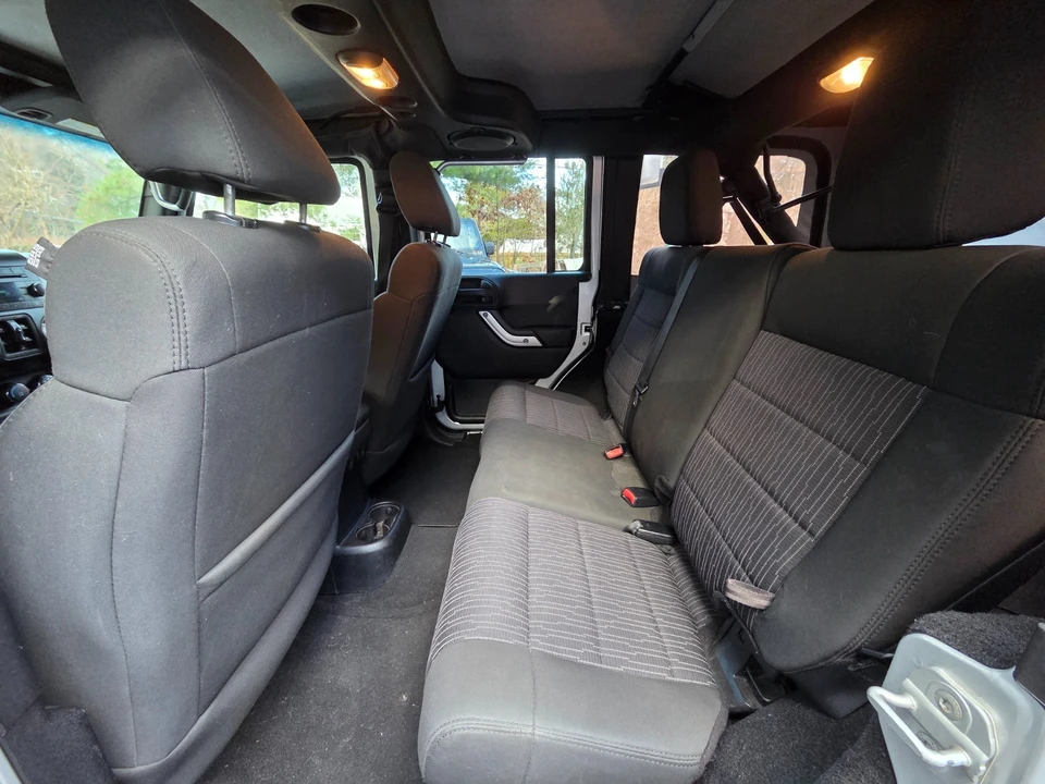 2011 Jeep JK Wrangler - Image 17 of 21