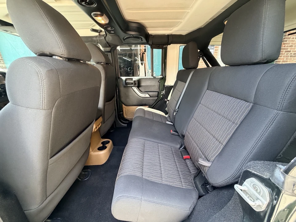 2011 Jeep JK Wrangler - Image 14 of 27