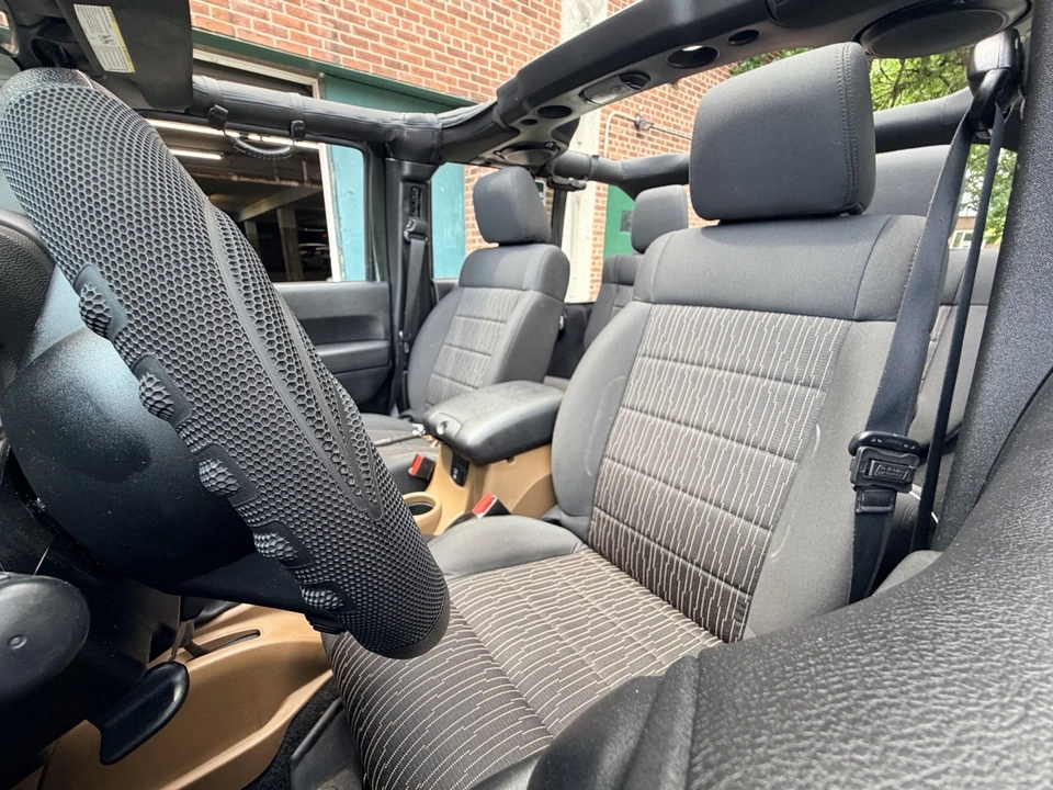 2011 Jeep JK Wrangler - Image 24 of 27