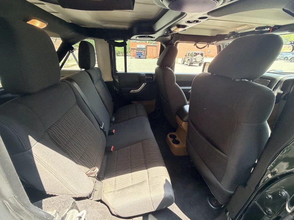 2011 Jeep JK Wrangler - Image 16 of 27