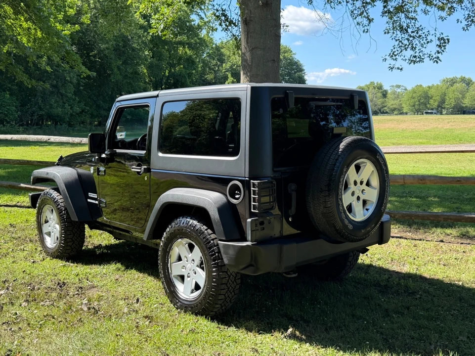 2011 Jeep JK Wrangler - Image 7 of 31