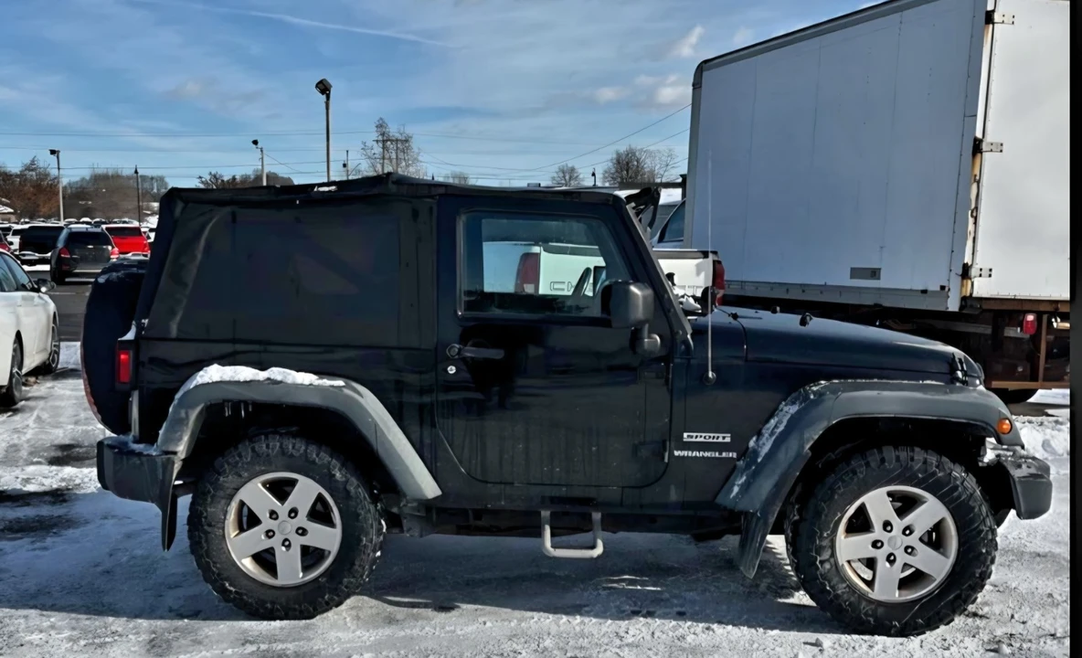 2011 Jeep JK Wrangler - Image 2 of 10
