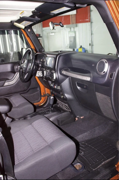 2011 Jeep JK Wrangler - Image 7 of 15