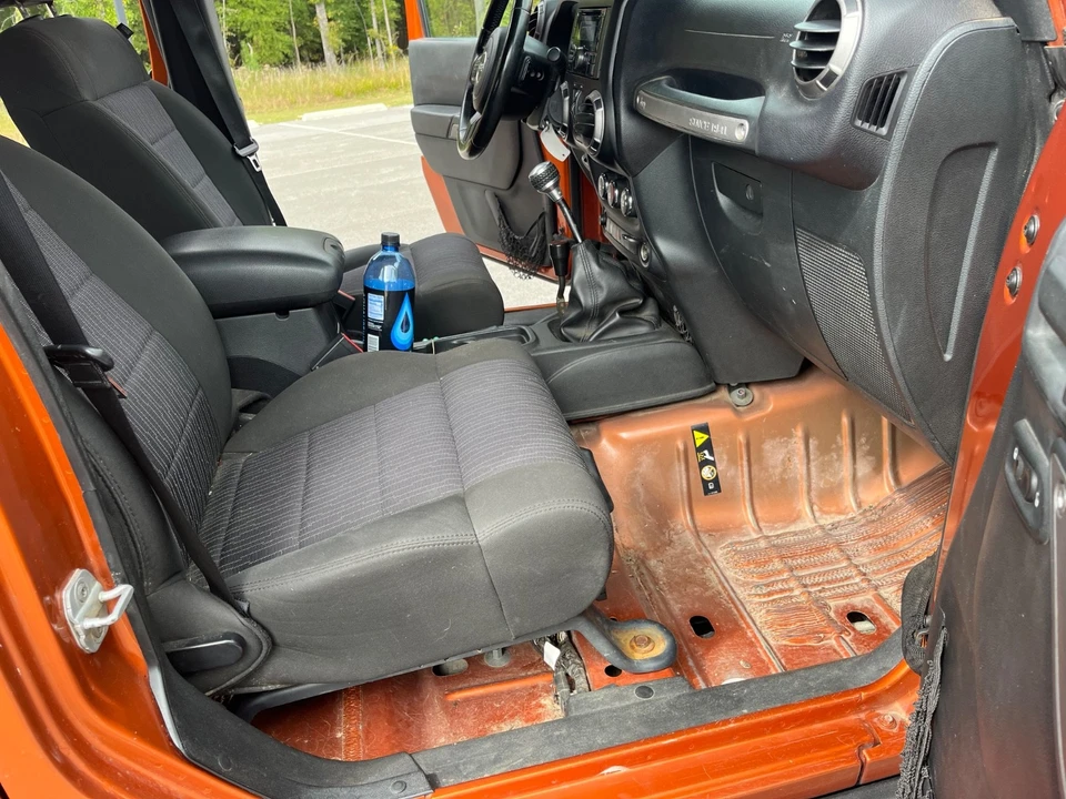 2011 Jeep JK Wrangler - Image 18 of 21
