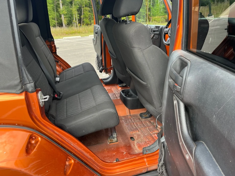 2011 Jeep JK Wrangler - Image 19 of 21