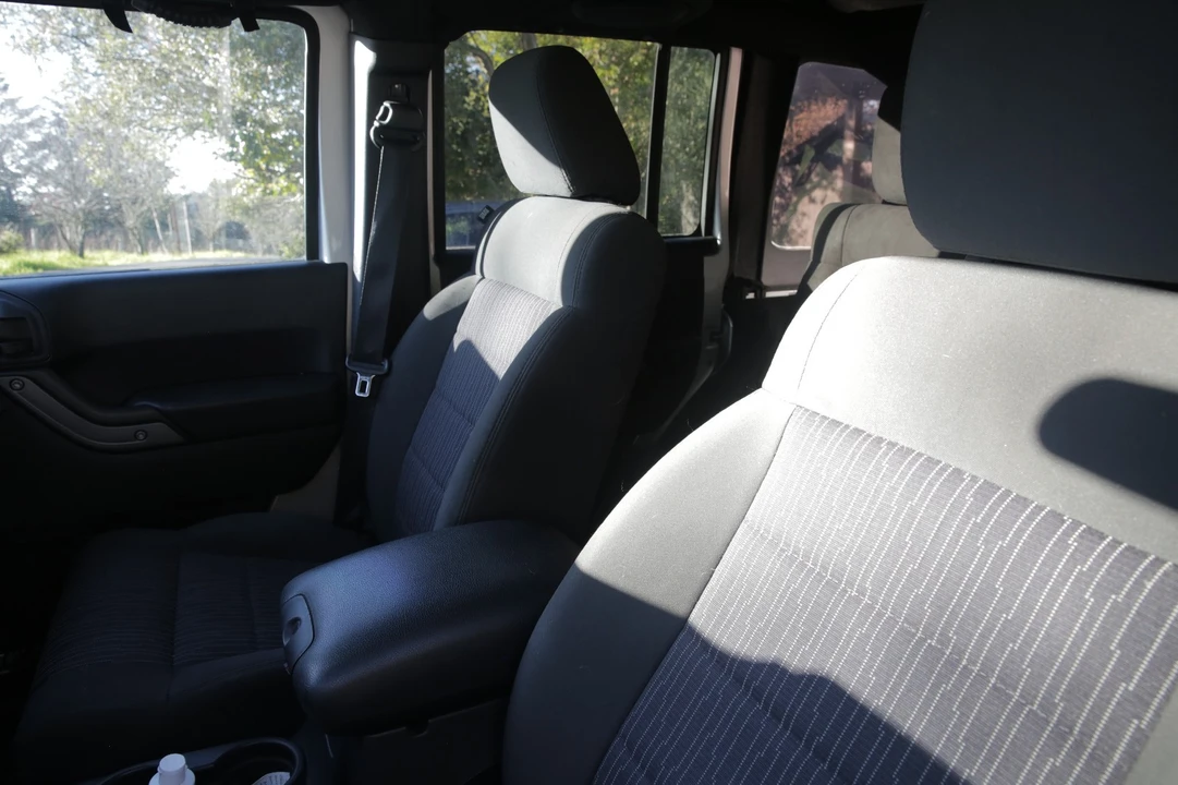 2011 Jeep JK Wrangler - Image 14 of 20
