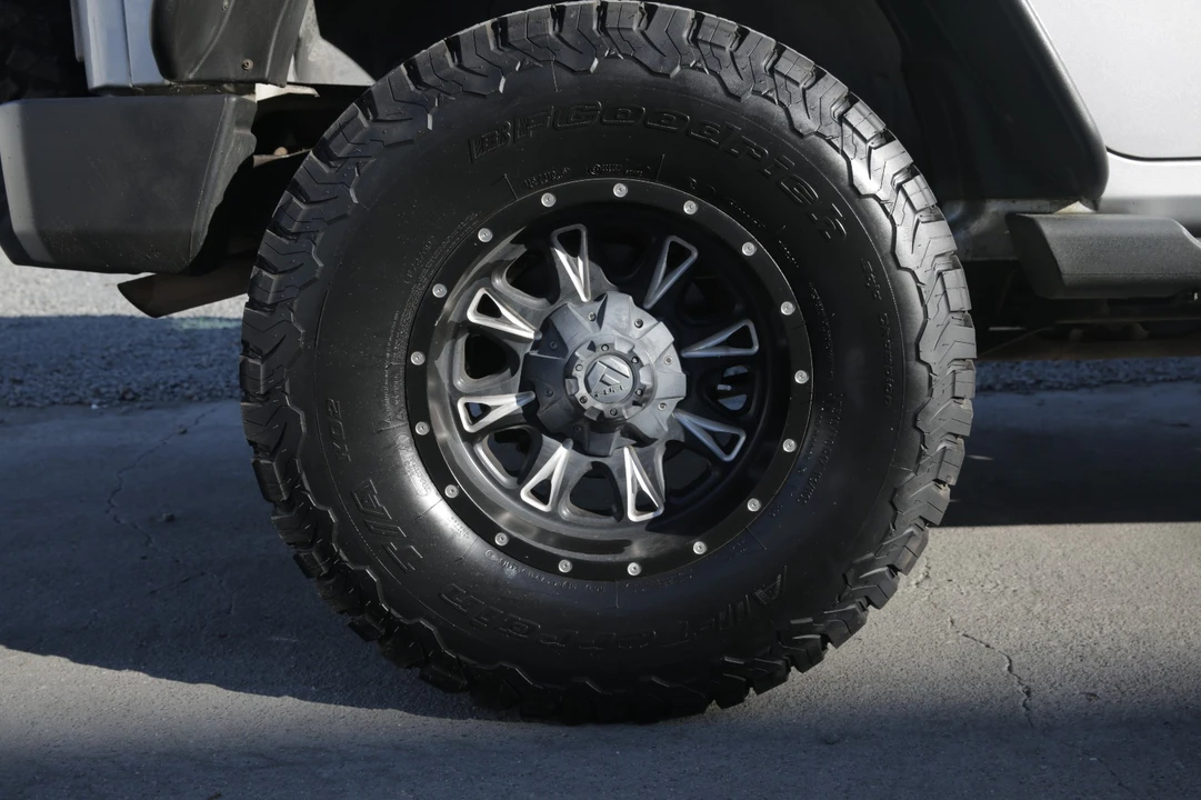 2011 Jeep JK Wrangler - Image 10 of 20