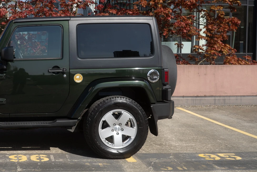 2011 Jeep JK Wrangler - Image 15 of 31