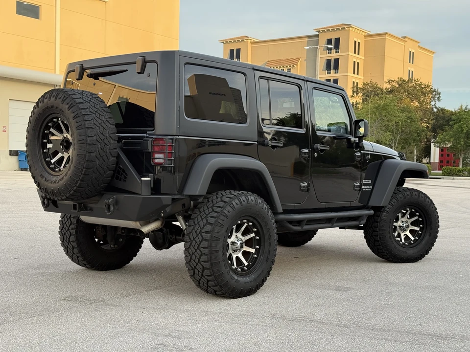 2011 Jeep JK Wrangler - Image 3 of 31