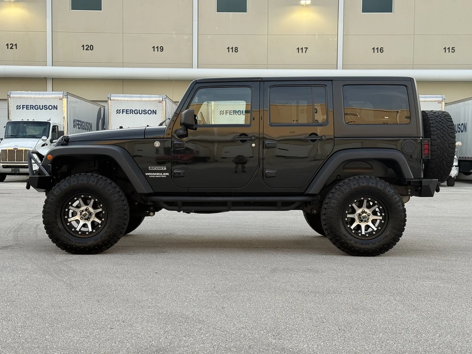 2011 Jeep JK Wrangler - Image 7 of 31