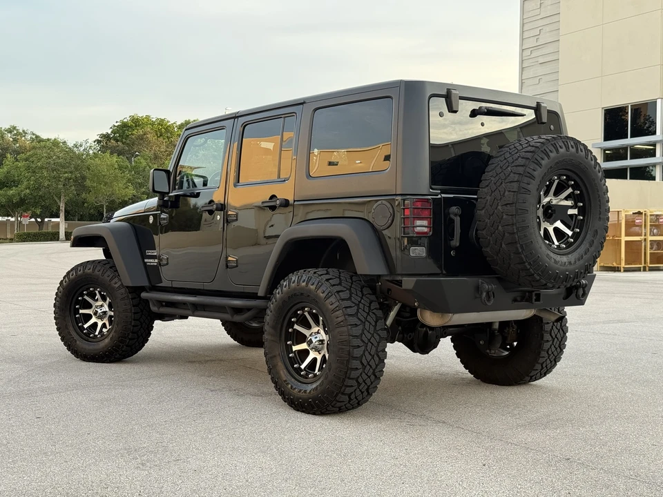2011 Jeep JK Wrangler - Image 5 of 31
