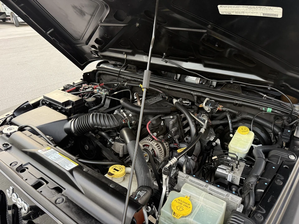 2011 Jeep JK Wrangler - Image 23 of 31