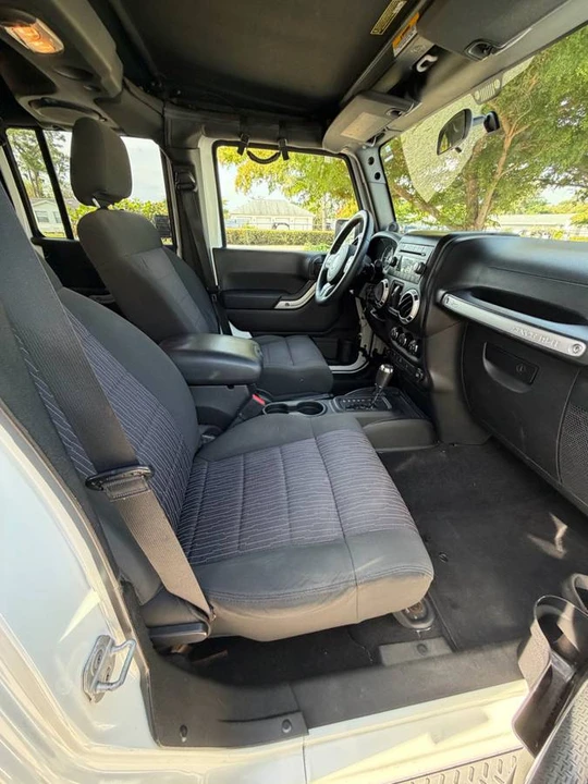 2011 Jeep JK Wrangler - Image 7 of 9