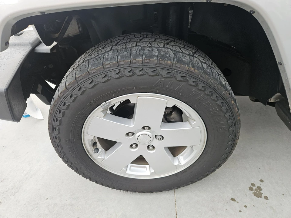 2011 Jeep JK Wrangler - Image 19 of 31