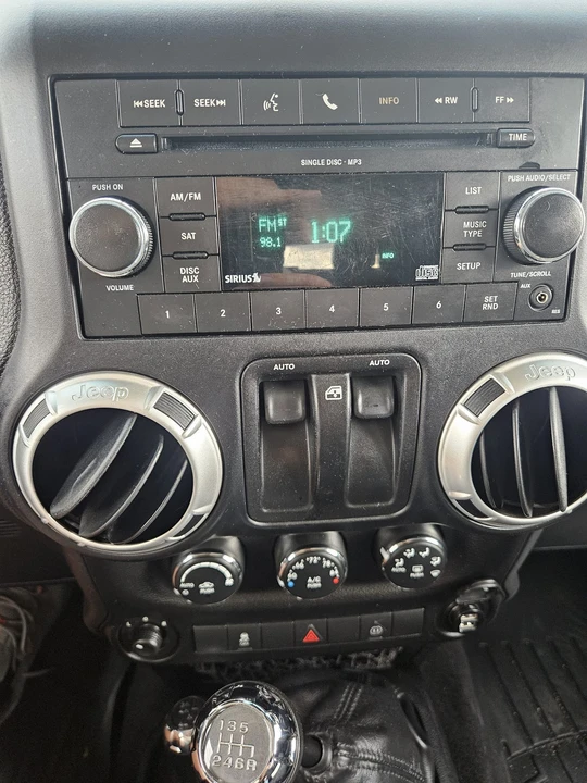 2011 Jeep JK Wrangler - Image 30 of 31