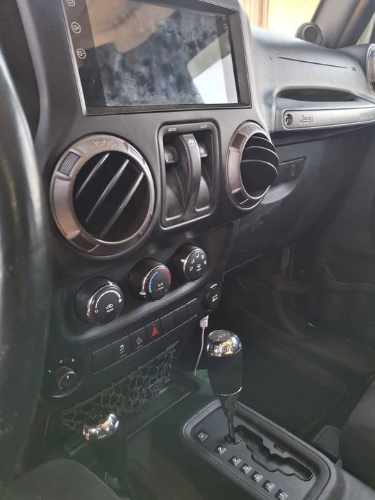 2011 Jeep JK Wrangler - Image 4 of 8