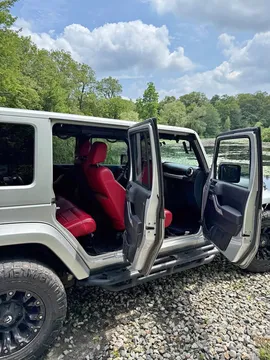 2011 Jeep Wrangler Sahara