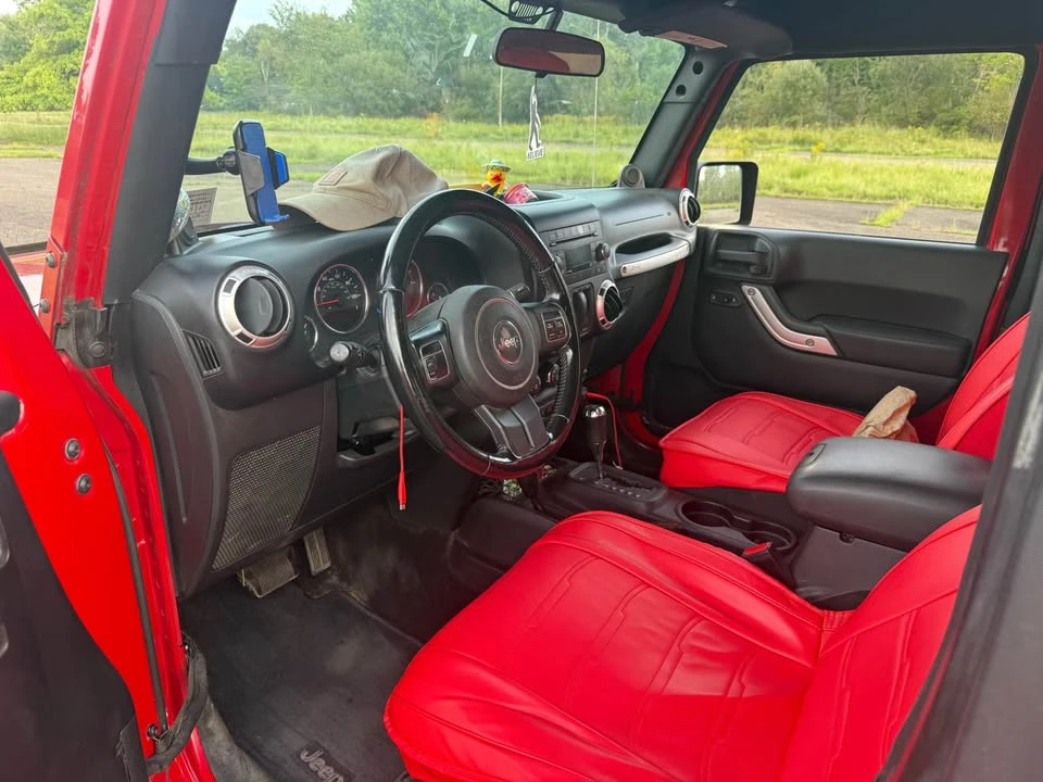 2011 Jeep JK Wrangler - Image 6 of 6