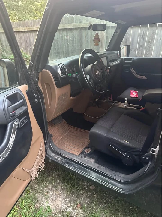 2011 Jeep JK Wrangler - Image 5 of 6