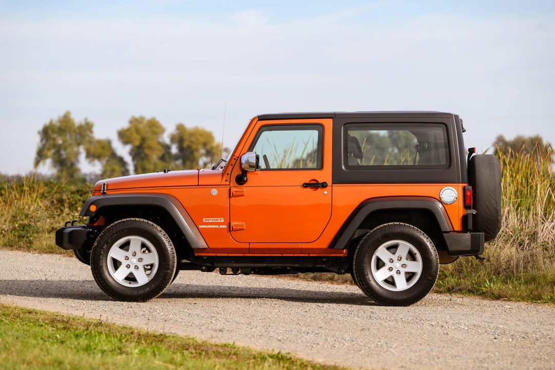 2011 Jeep JK Wrangler - Image 15 of 31