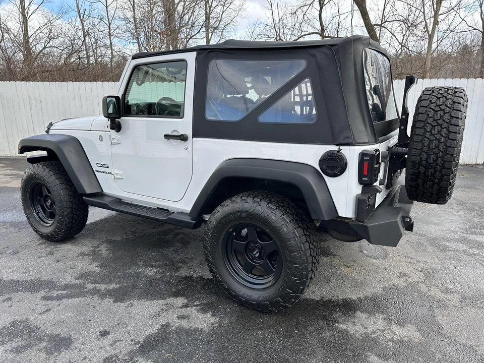 2011 Jeep JK Wrangler - Image 8 of 31