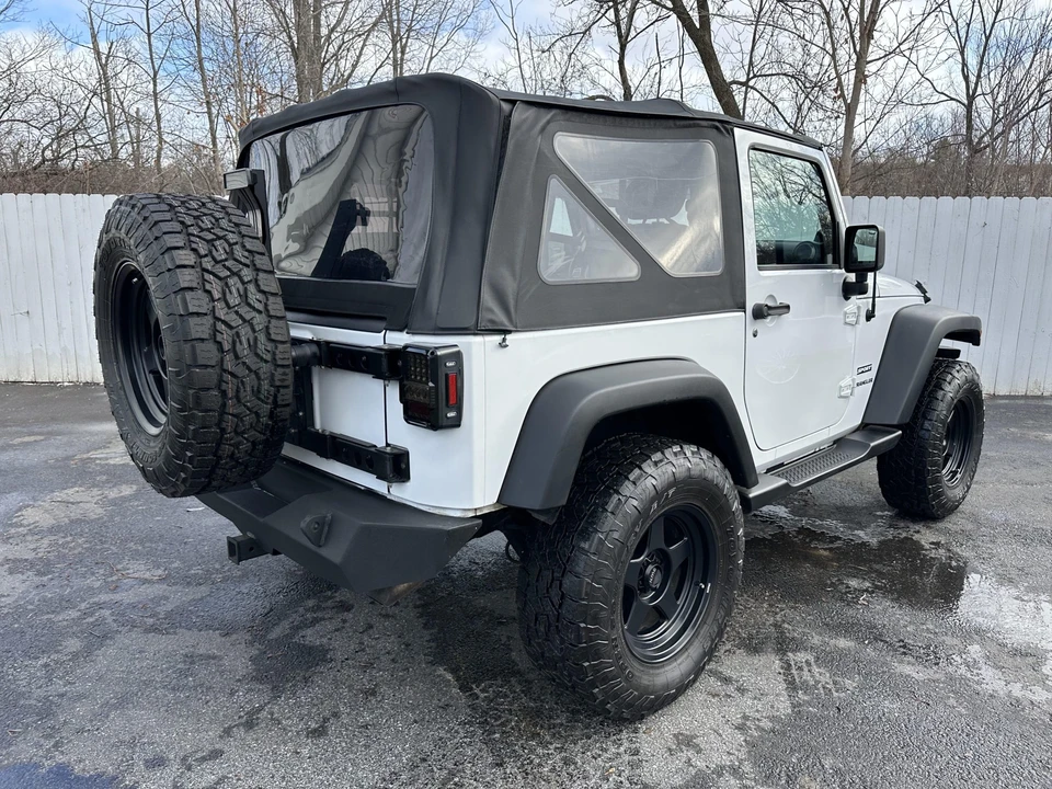 2011 Jeep JK Wrangler - Image 14 of 31