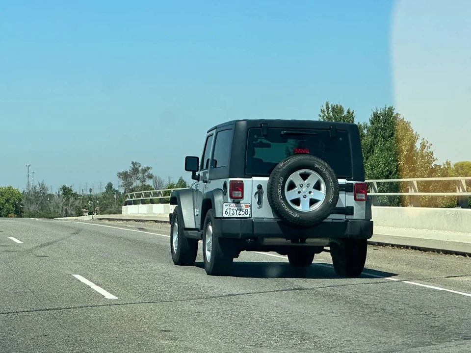2011 Jeep JK Wrangler - Image 2 of 5