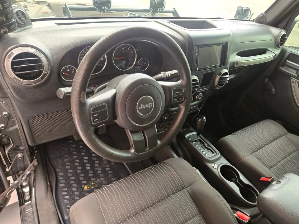 2011 Jeep JK Wrangler - Image 18 of 20