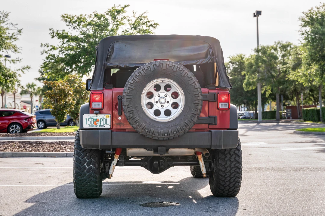 2011 Jeep JK Wrangler - Image 5 of 31