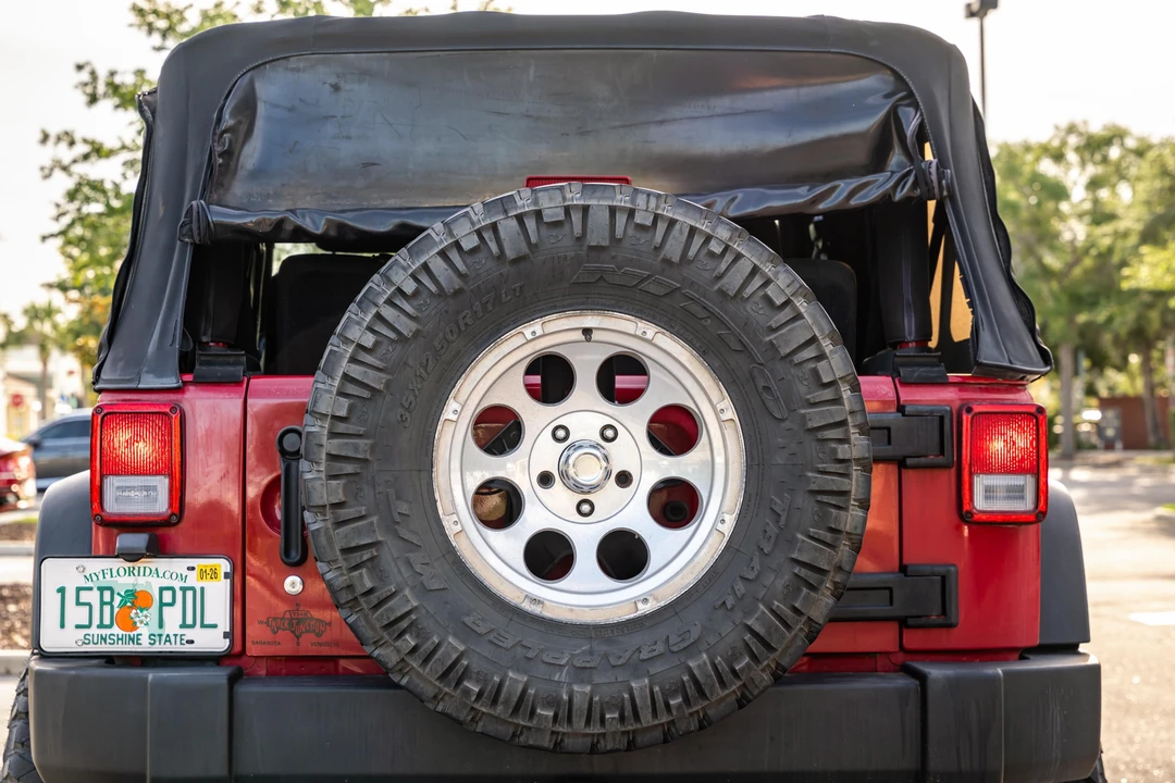 2011 Jeep JK Wrangler - Image 20 of 31