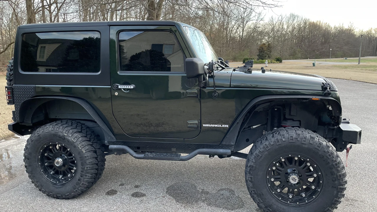 2011 Jeep JK Wrangler - Image 9 of 12