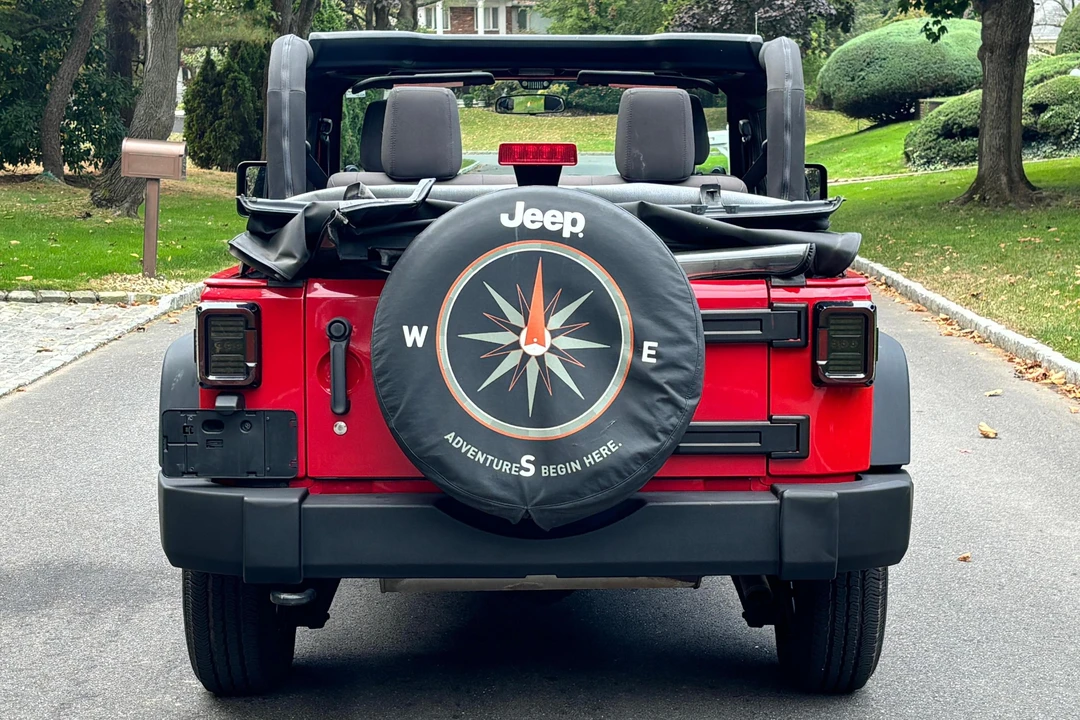 2011 Jeep JK Wrangler - Image 5 of 5