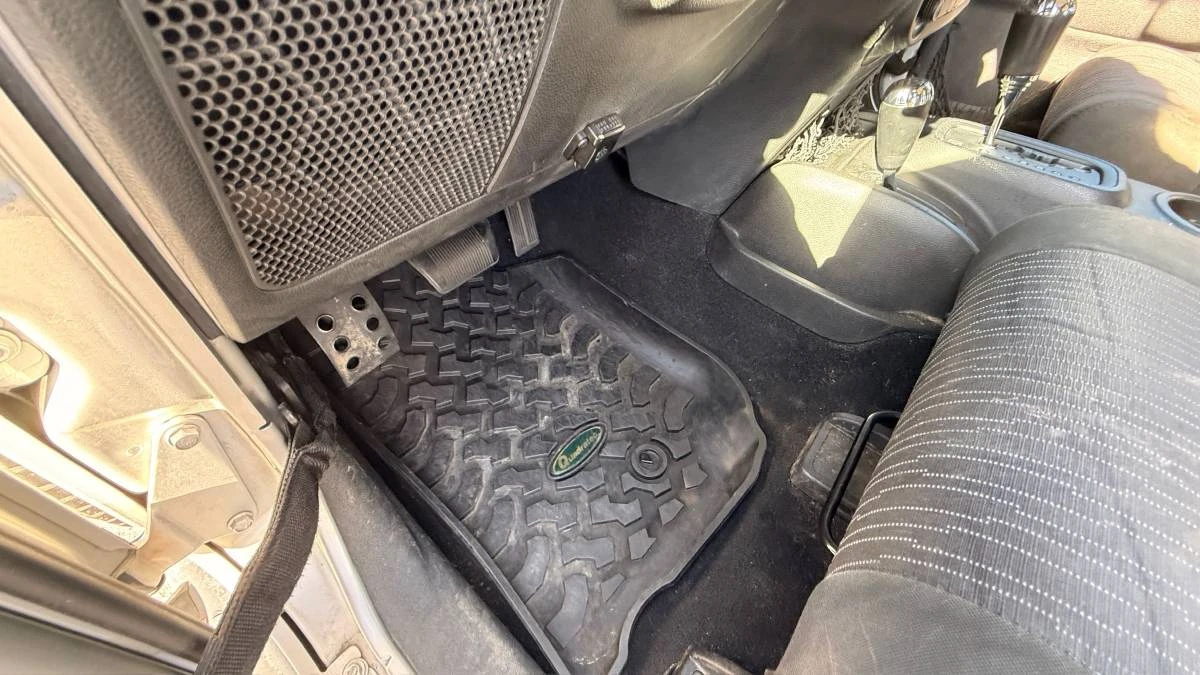 2011 Jeep JK Wrangler - Image 14 of 18