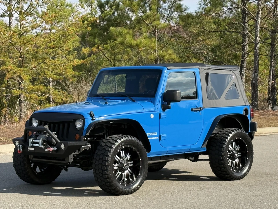 2011 Jeep JK Wrangler - Image 3 of 31
