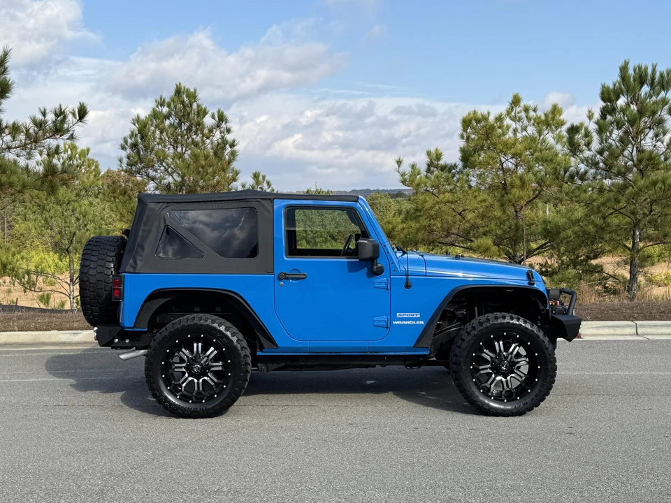 2011 Jeep JK Wrangler - Image 19 of 31