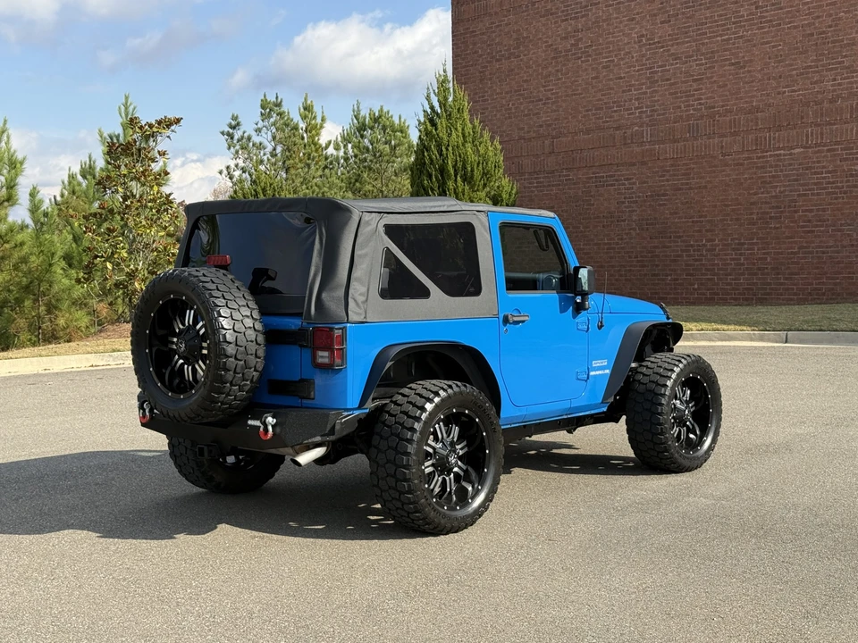 2011 Jeep JK Wrangler - Image 16 of 31