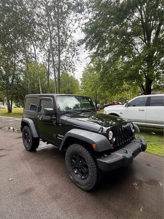 2011 Jeep JK Wrangler - Image 2 of 3