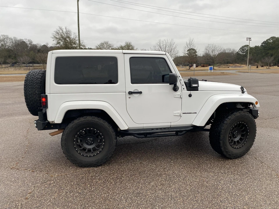 2011 Jeep JK Wrangler - Image 18 of 31