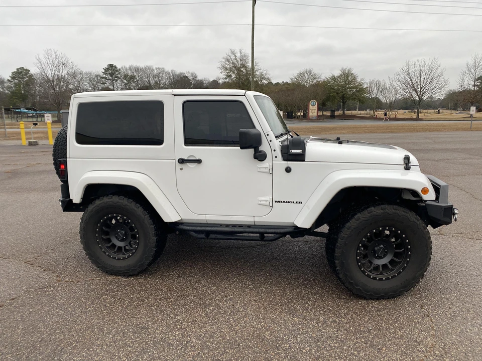 2011 Jeep JK Wrangler - Image 19 of 31