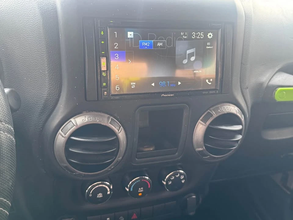 2011 Jeep JK Wrangler - Image 14 of 16