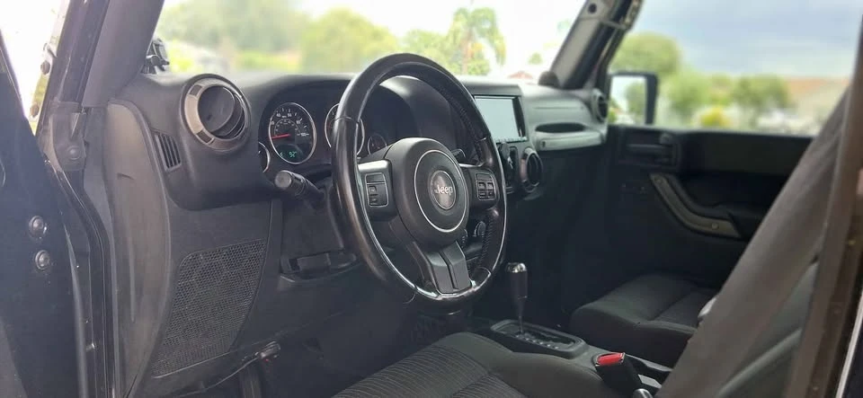 2011 Jeep JK Wrangler - Image 11 of 12